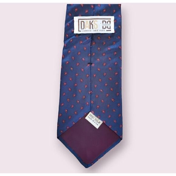 Daks London Blue Geometric Print men’s silk tie 57" x 3.5" EUC - Picture 4 of 4